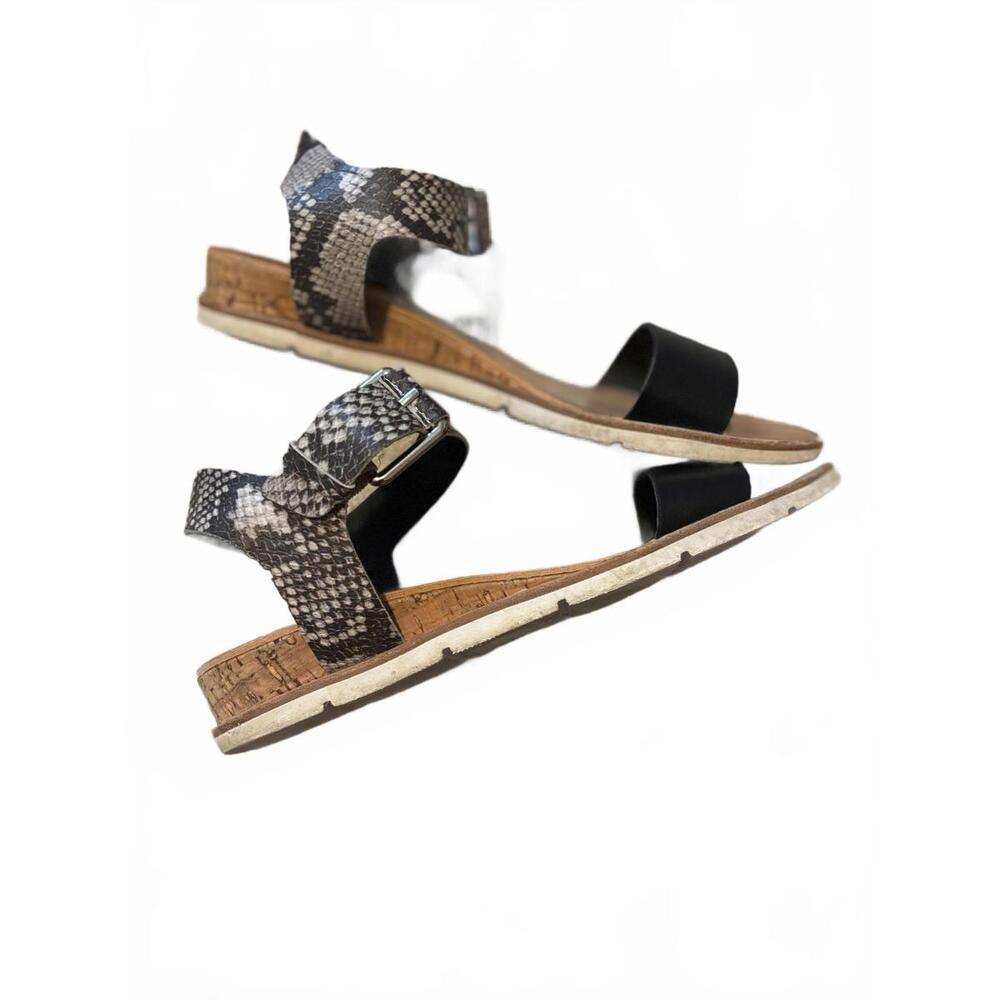 Dolce Vita Women's Black and Snake Print Ankle Strap Sandals